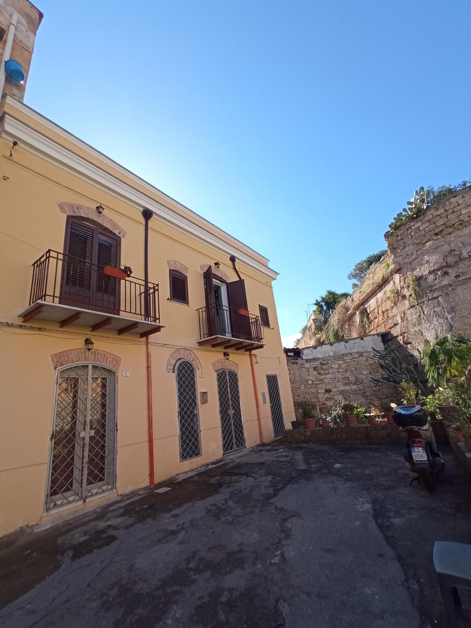 Zyz Apartments La Kalsa Palermo Exterior photo